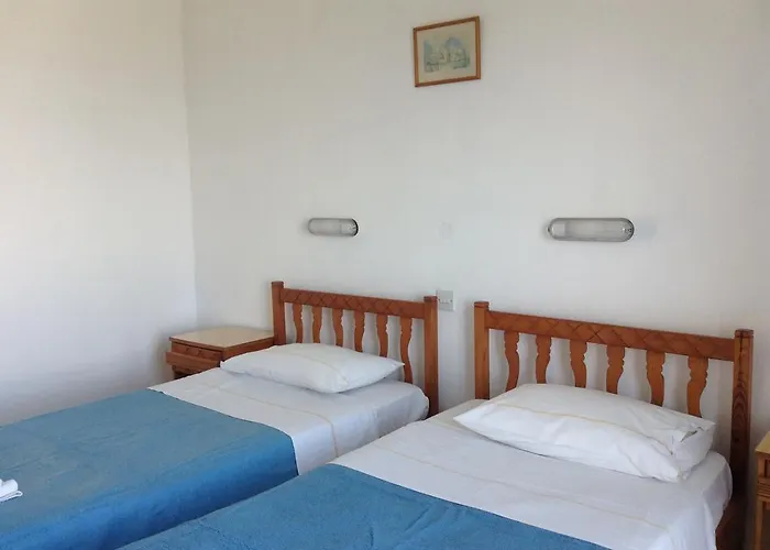 Aphelandra アパートホテル