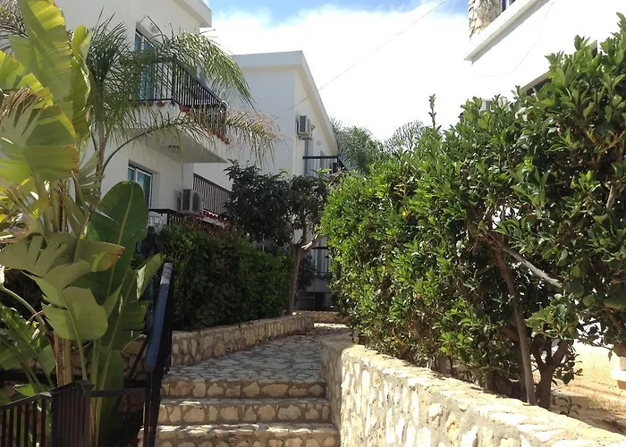 Aphelandra アパートホテル 2*