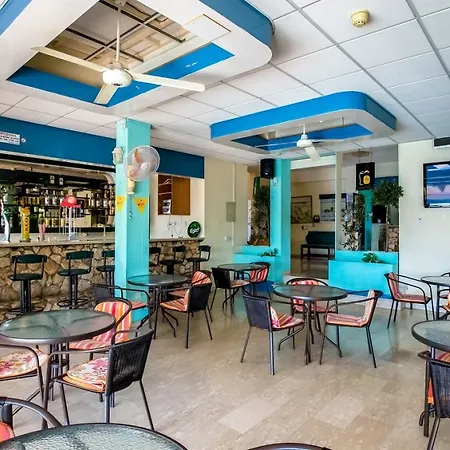 Aphelandra 아파트호텔